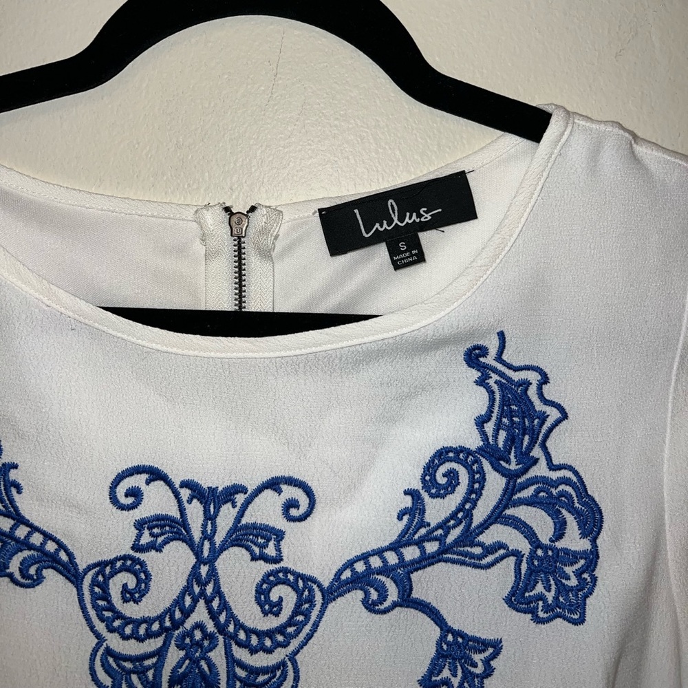 Lulus Tale to Tell Blue and Ivory Embroidered Shift Dress NWT - Picture 6 of 10